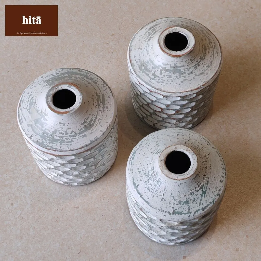 Rustic Aura - Pebble Vase